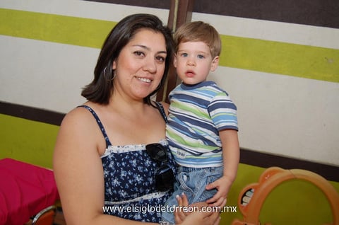 22062012 LILIANA  y Matías.