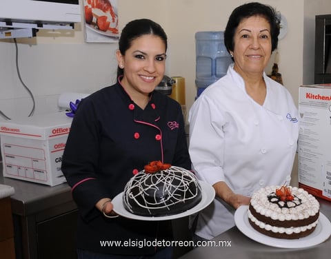 22062012 ÁNGELA  Daniela Ortiz y Jacobina Griselda Sánchez.