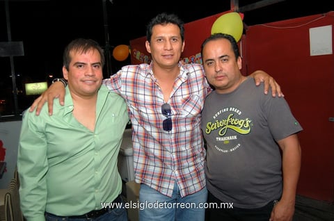 22062012 ELIUD,  César y Sergio.