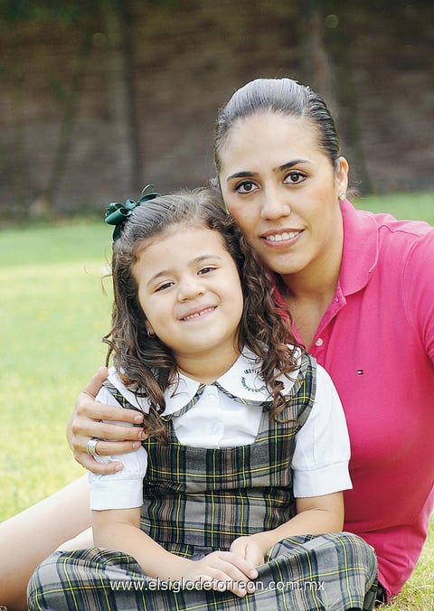 25062012 ANDREA  y Natalia.