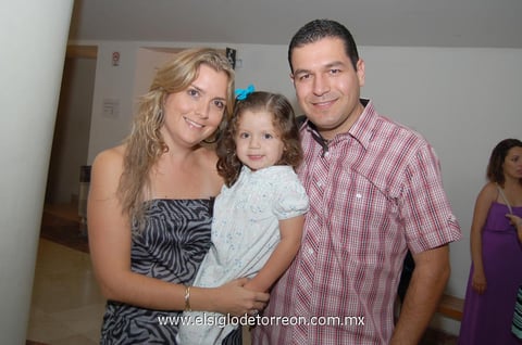 25062012 MARCELA , Fátima y Luis Antonio.