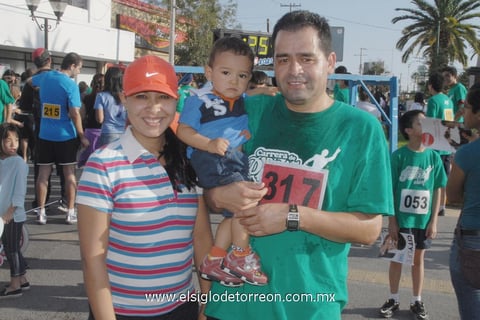 25062012 CARMEN , Chava Gallegos y Salvador.