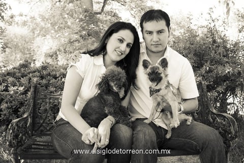23062012 LIC. Lizeth Alejandra Martínez Méndez y Lic. Omar Esau Perales Bueno.