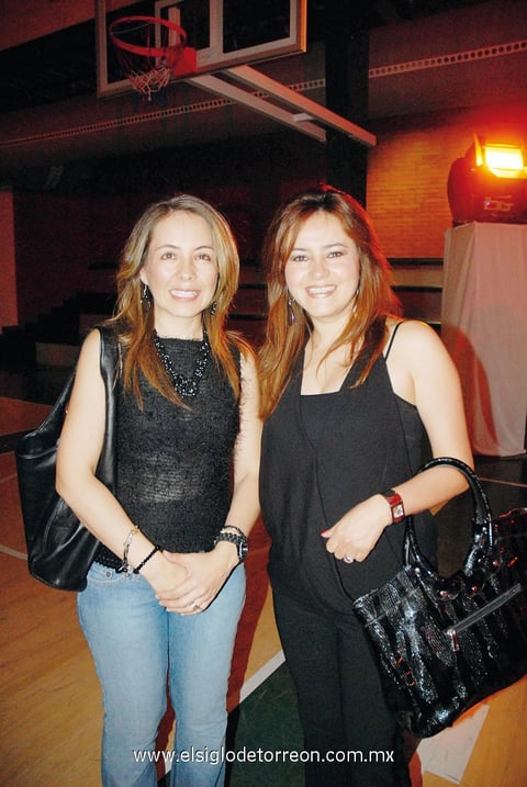 25062012 ANA  y Felipe.