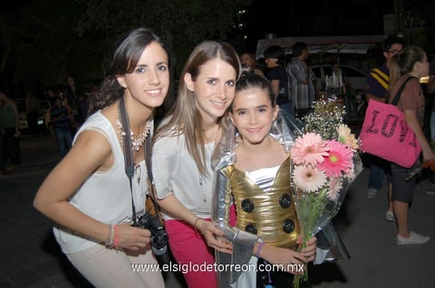 27062012 SOFI , Nadia y Cristy.