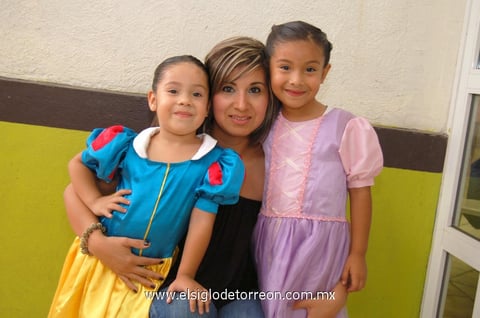 27062012 MíA,  Norma y Yuliana.