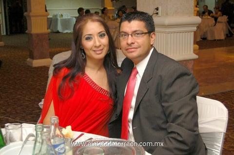 27062012 PRISCILA  Ávalos y Fernando García.