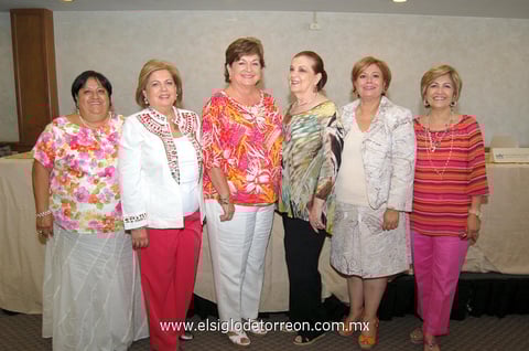 28062012 LUPE  Balcázar, María Eugenia Quintanilla, Lupita Villarreal de Garza, Lichita Cárdenas, Marisa de Morales y Rosita de Granados; nueva mesa directiva de la Federación de Asociación de Clubes de Jardinería de Coahuila, A. C.