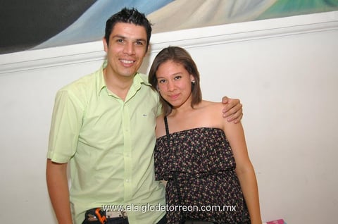 28062012 VÍCTOR  Velázquez y Marifer Partrana.
