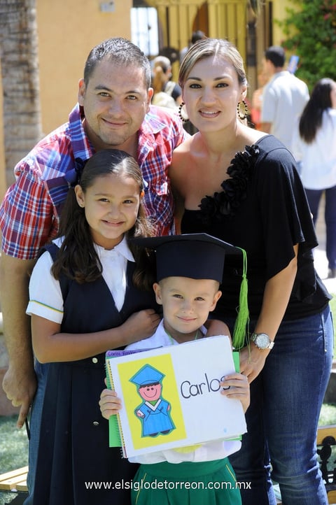 29062012 CARLOS , Liliana, Andrea y Carlitos.