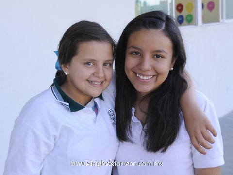29062012 VICTORIA  y Ãngela.