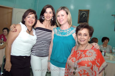 30062012 MARTHA , Mónica, Magda y Naima.