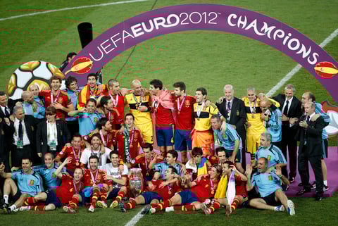 Así España ganó su tercera Eurocopa de la historia, en esta décima cuarta edición del torneo y es junto a Alemania, el país que más veces ha ganado el certamen continental.