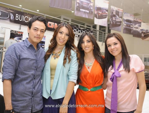 01072012 FÃ‰LIX  Martinez, Kenia Herrera, Alejandra Sanchezgavito y Valeria Aranda.
