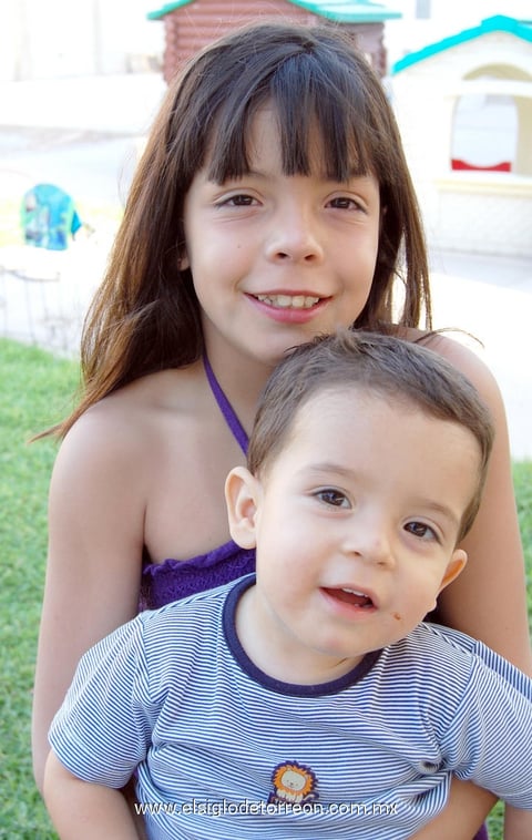 06072012 MARA  y Samuel.