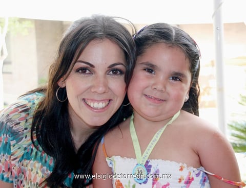 01072012 PAMELA  y Romina.