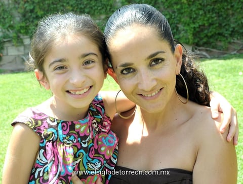 06072012 MARÃ­A  y Dalia.