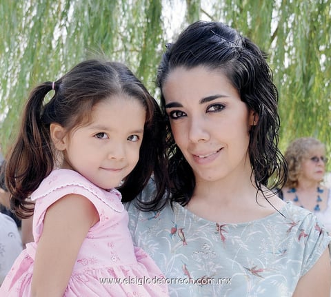 01072012 MARTHA  GutiÃ©rrez y Paola Salcedo.