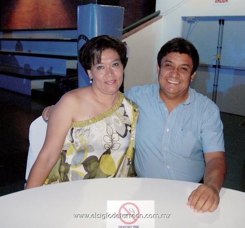 01072012 IRENE  y Gerardo.