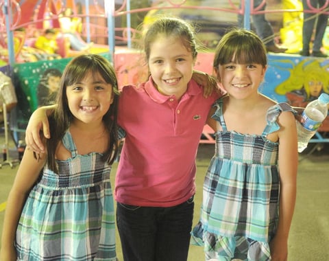 08072012 NICOLE , Cristy y Michelle.