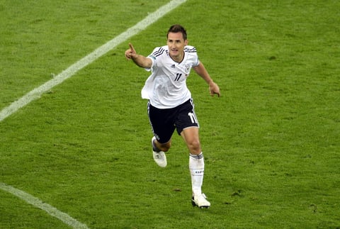 El segundo sitio es para el alemán Miroslav Klose con 90 anotaciones. (EFE)