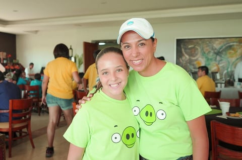 10072012 CRISTY  y Pau.