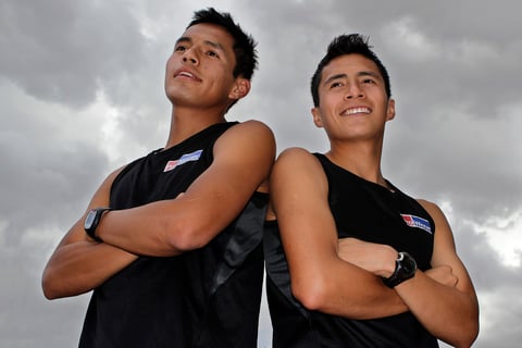 Se queda en familia. Por primera vez en la historia de la marcha atlética mundial, dos hermanos competirán en la prueba de 20 kilómetros de marcha y a la vez harán su debut olímpico: Isaac y Éver Palma Olivares.