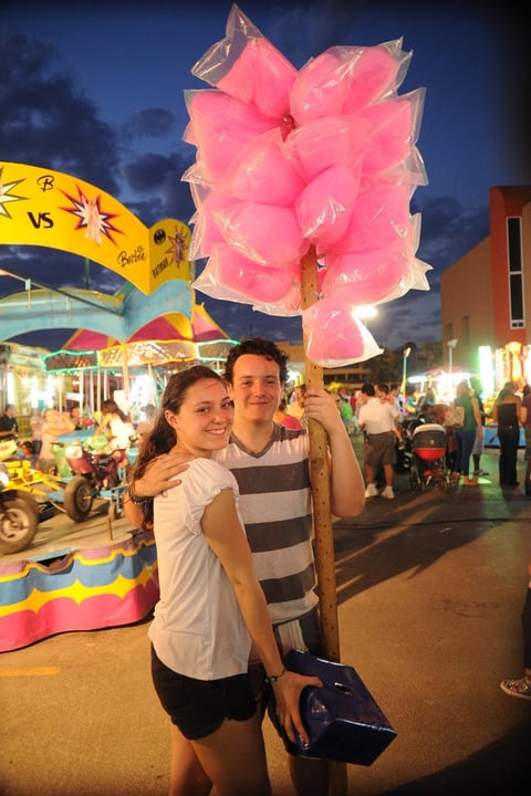 Samantha y Carlos.