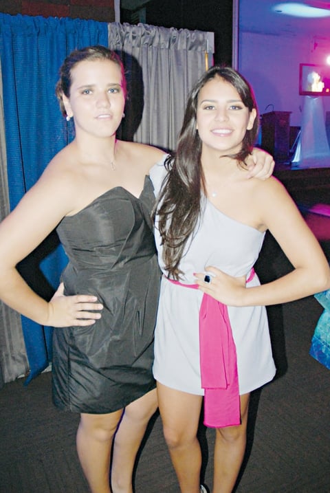 15072012 VALERIA  y Anakarla.