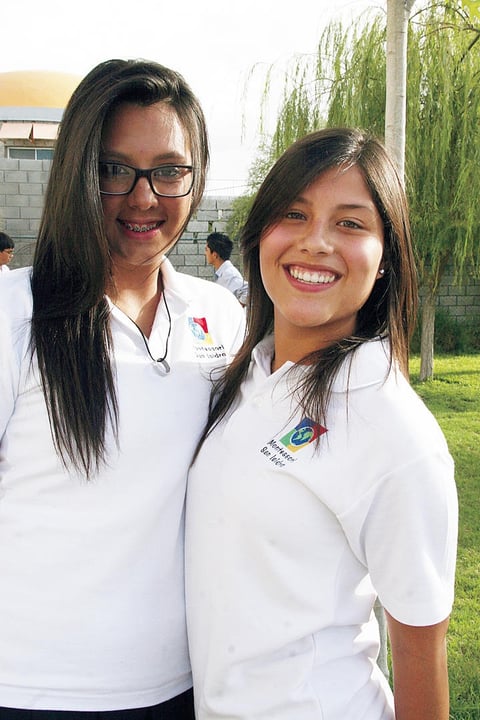 15072012 ANDREA  Navarro y Andrea Sifuentes.