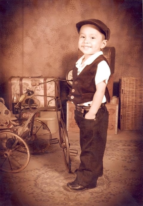 15072012 Niño Roberto Cortina Magaña en una fotografía de estudio, ya que el próximo 22 de julio cumplirá tres años de vida.