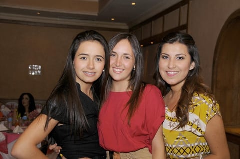 18072012 MARCELA,  Ivanna y Daniela.