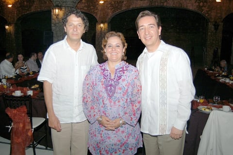 18072012 MANUEL  Gamus, Corín Martínez y Antonio Crestani.
