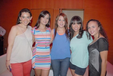 25072012 CECI  Ordaz, Maribel Hernández, Deli Gallegos, Cristina Hernández y Gynna de la Garza.
