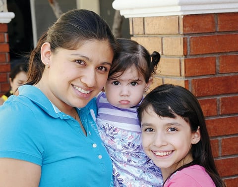 22072012 CAROLINA , Regina y Janeth Villarreal.