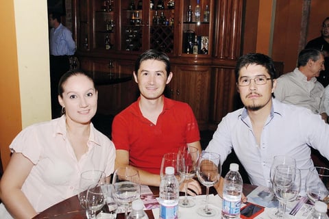 31072012 MARIANA,  Eduardo y Miguel.