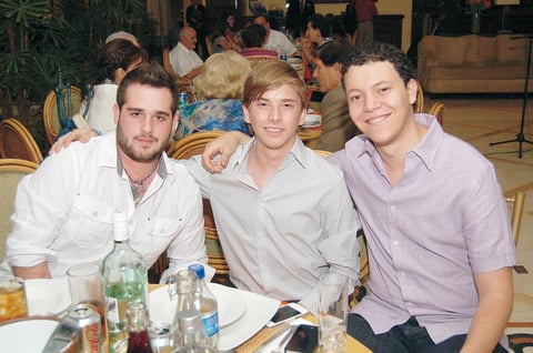 29072012 JOSé,  Alfredo y Alfredo.