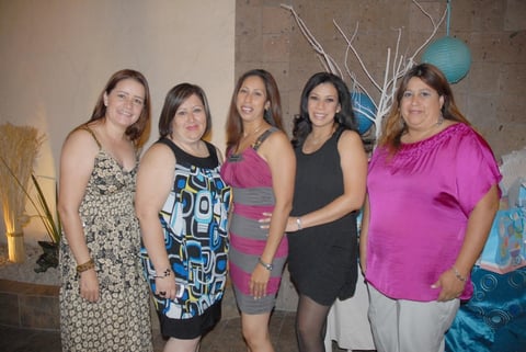 01082012 VERóNICA  Verdeja, Brenda Muñoz, María Luisa Rosas, Imelda Rosas y Elena Rosas.