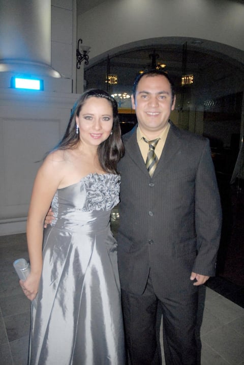 01082012 JUDITH  y Roberto.