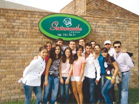 03082012 UNA OPCIóN  para quien gusta de aprender a cocinar.