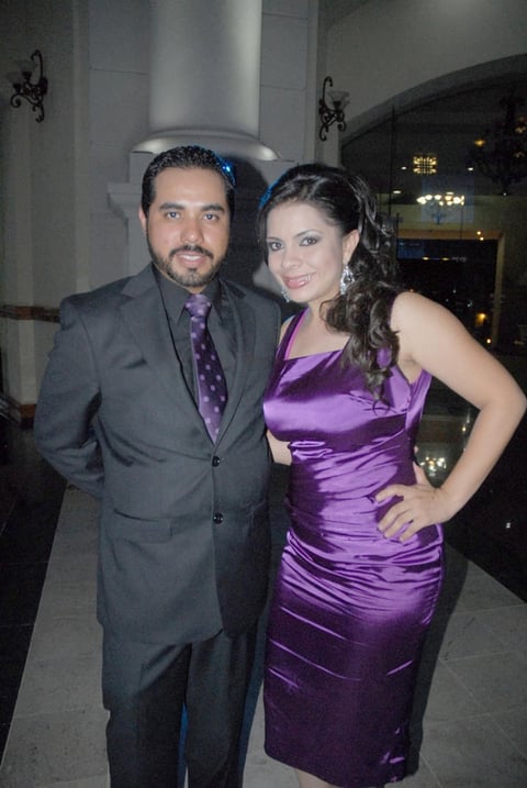 03082012 JESúS  Galarza y Leslie Ávila.