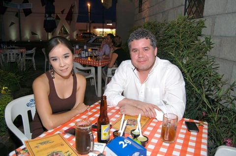 03082012 EDNA  Herrera y Xavier Bernal.
