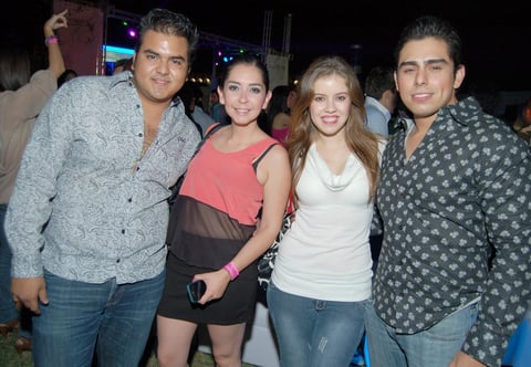 06082012 ALEJANDRO , Alicia, Andrea y Eduardo.