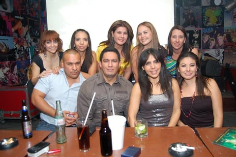 05082012 MARY,  Rosy, Magda, Sandra, Nancy, Gerardo, Gerardo, Nancy y Paty.