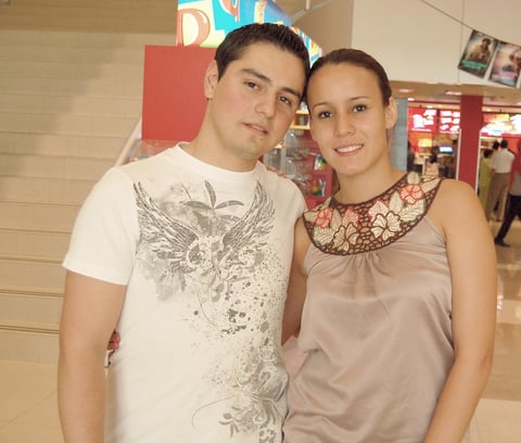 06082012 ALFONSO  Amaya e Isabel.
