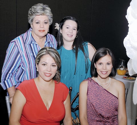 05082012 ESTHELA  González y Martha Arriaga.