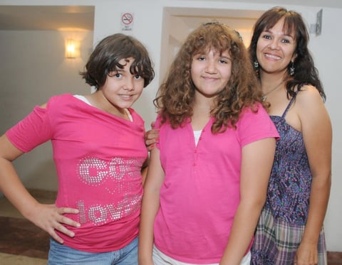 05082012 DENISSE , Ceraly y Fernanda Delgado.