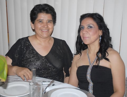 05082012 ILSE LILIANA  Granados, Giovanna Ibarra y Gaby Ibarra.