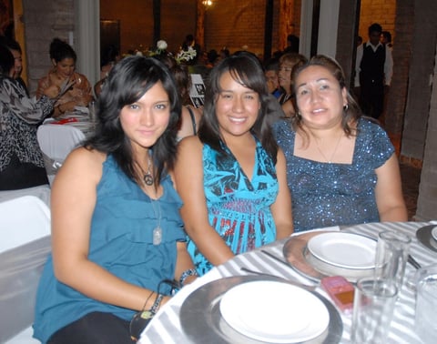 05082012 NORA  Limón y Sandra Ramírez.