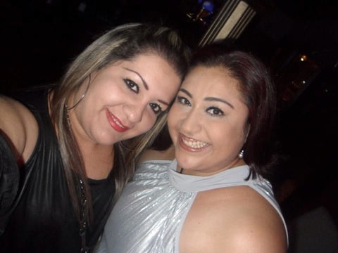 Claudia y Alejandra.